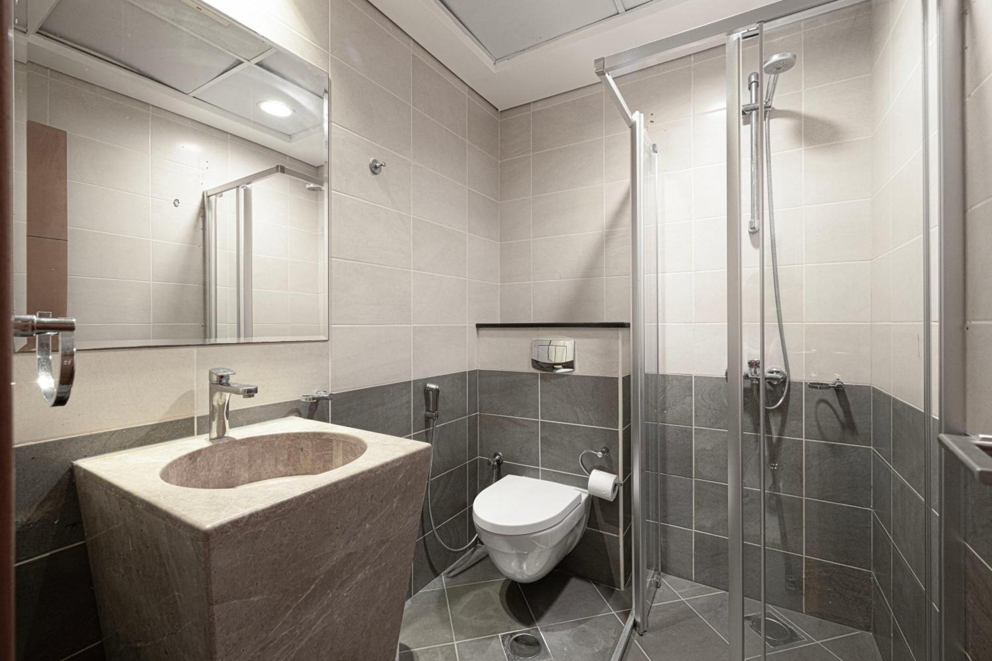Capsule Experience Duplex - Panoramic Sea View - Nowmade La Marina Hostel Dubai Luaran gambar